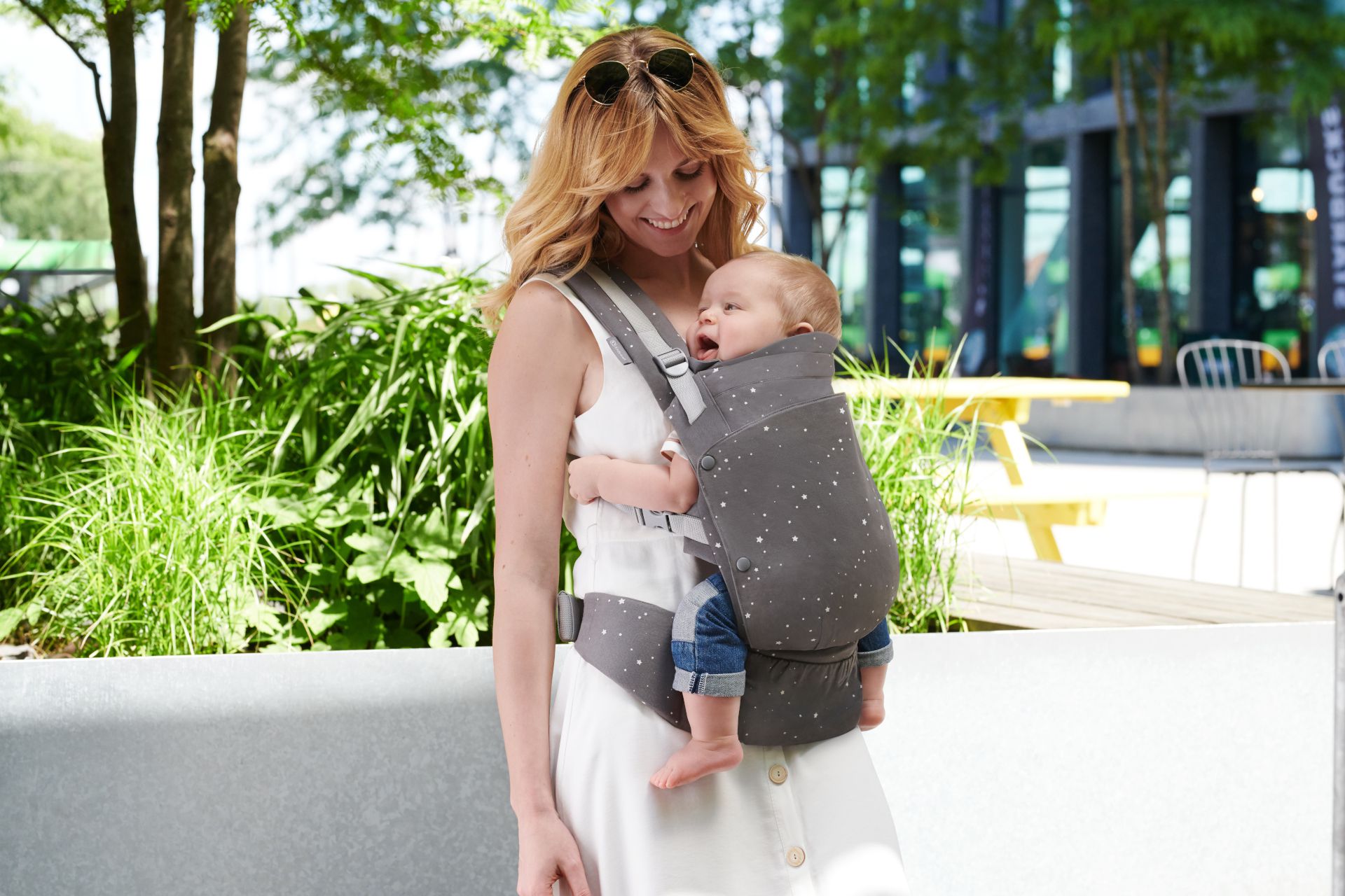 porte-bébé ergonomique jusqu’à 20 kg Kinderkraft HUGGY